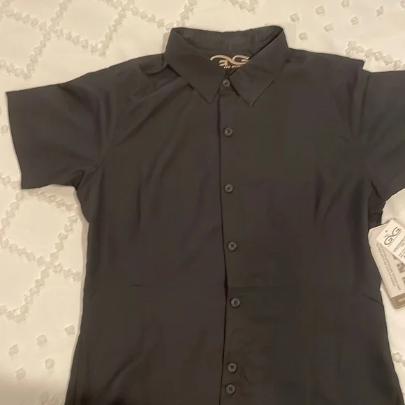 Gameguard Outdoors Vented Microfiber Button Down Shirt 🖤 - Picture 3 of 12
